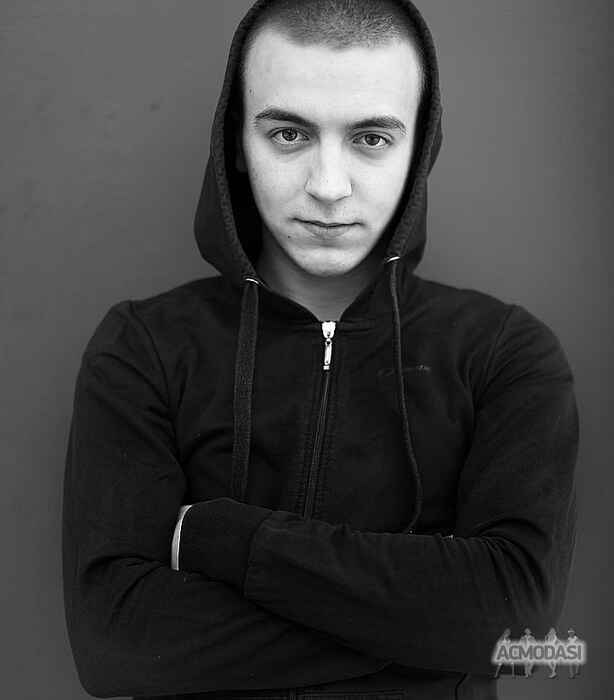 Антон  Алексеевич фото №884286. Загружено 09 Июля 2015