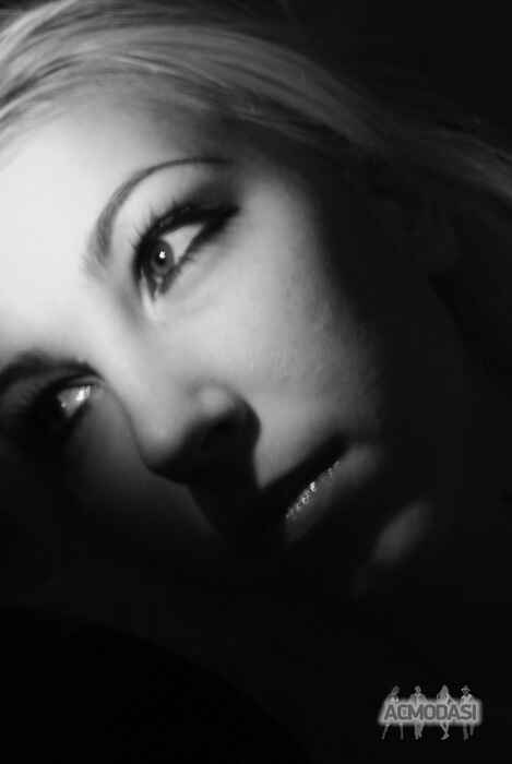 Елена Юрьевна Тисленко фото №131845. Загружено 16 Января 2012