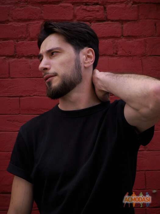 Харис  Евлоев фото №1837845. Загружено 16 Января 2023