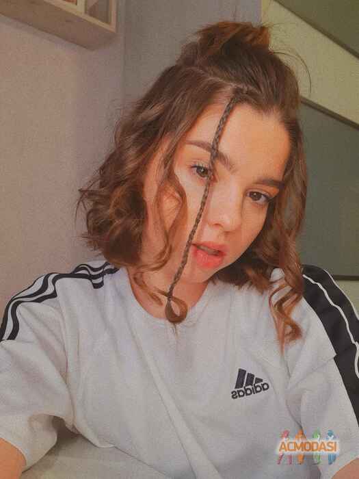 Adelina  Petrus фото №1696836. Загружено 04 Апреля 2021