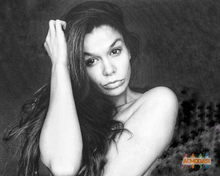 Юлия Олеговна Иванова фото №1453396. Загружено 02 Мая 2019