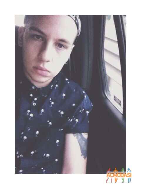 Илья   фото №956716. Загружено 18 Ноября 2015