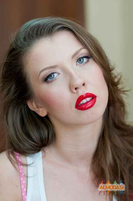 Людмила Николаевна Войтюк фото №239619. Загружено 16 Августа 2012