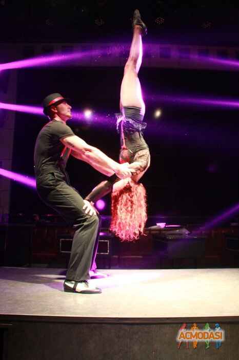 Акробатический дуэт "MAGIC фото №827381. Загружено 26 Февраля 2015