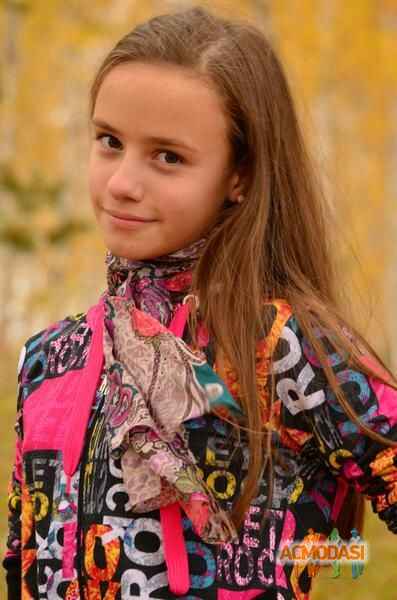 Ангелина Никулина Владимировна фото №308782. Загружено 12 Декабря 2012