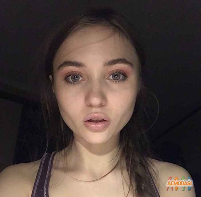 Кристина Максимовна Комиссарова фото №1367311. Загружено 05 Сентября 2018