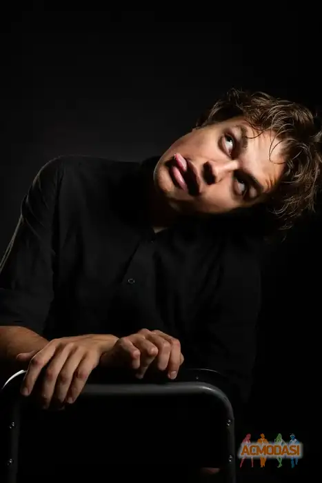 Максим  Александров фото №1936696. Загружено 20 Сентября 2025