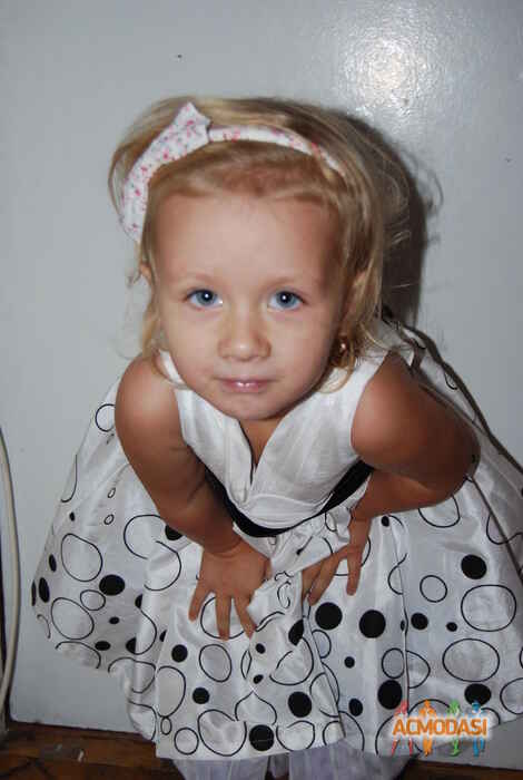 Карина  Гусаревич фото №100157. Загружено 07 Ноября 2011