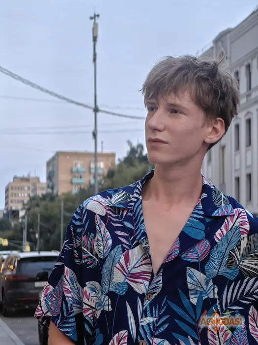 Денис  Рагузин фото №1934531. Загружено 20 Августа 2025