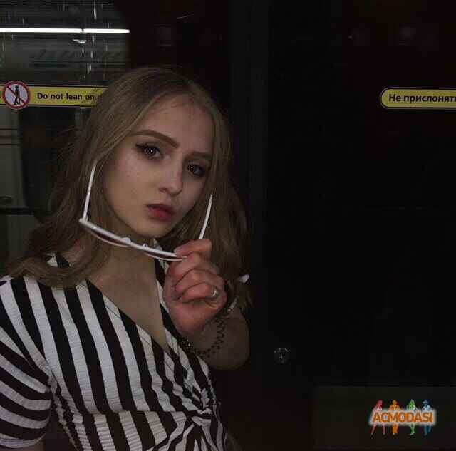 Лада Максимовна Никитина фото №1487713. Загружено 18 Июля 2019