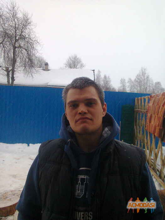 Антон  Олегович фото №491156. Загружено 14 Сентября 2013