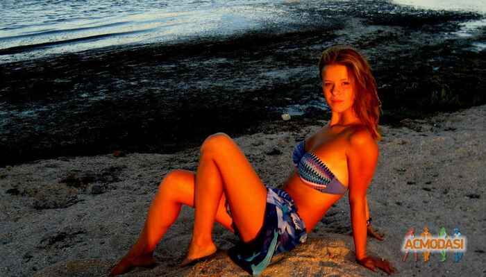 Алина Артуровна Зимина фото №511202. Загружено 15 Октября 2013