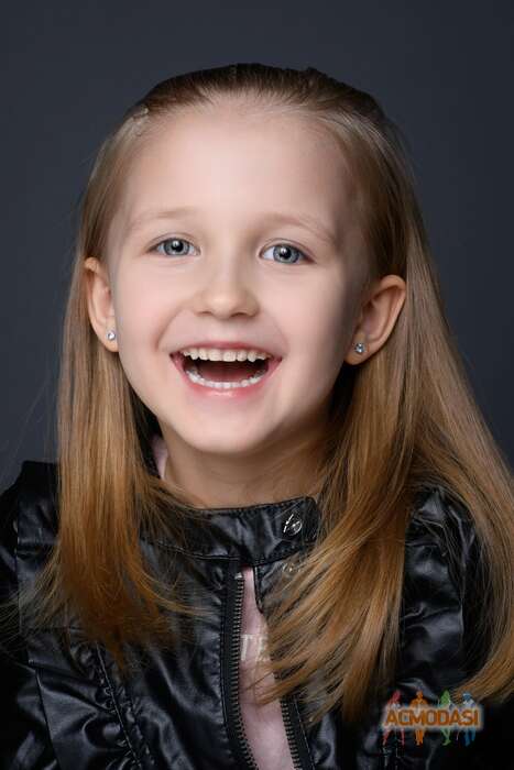 Оливия  Михалюк фото №1845557. Загружено 01 Марта 2023