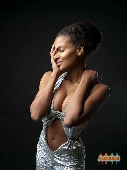 Лолита Бубакариевна Лагутина фото №231288. Загружено 31 Июля 2012