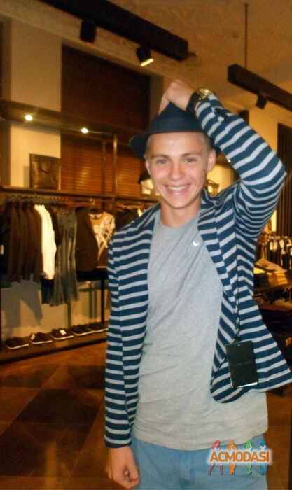 Макс Сергеевич Джалилов фото №503797. Загружено 04 Октября 2013