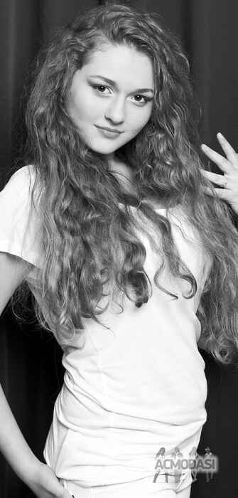 Ульяна  Солдатова фото №195373. Загружено 08 Мая 2012