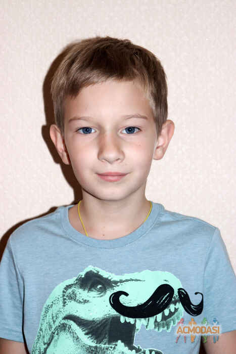 Артем   фото №1659981. Загружено 25 Ноября 2020