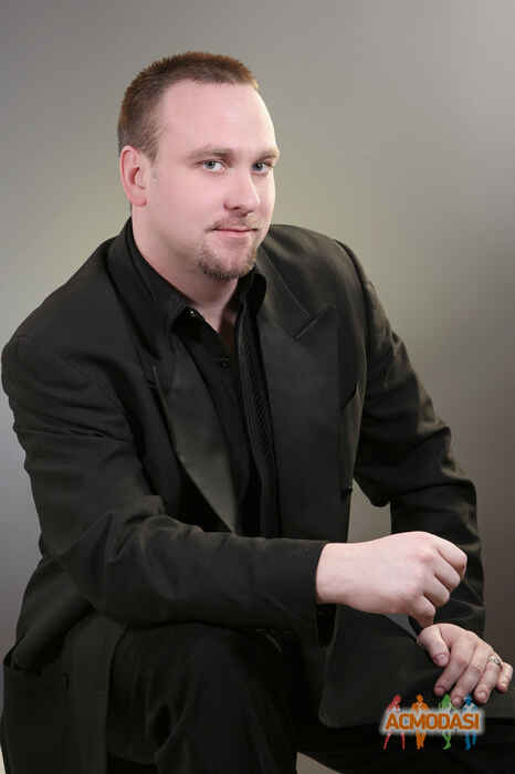 Сергей Олегович Лазокович фото №763368. Загружено 31 Октября 2014