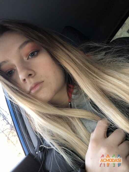 Арина Алексеевна Мерзлякова фото №1576867. Загружено 27 Февраля 2020