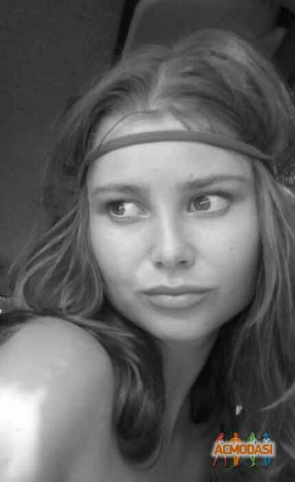 Екатерина Юрьевна Степанова фото №138979. Загружено 27 Января 2012