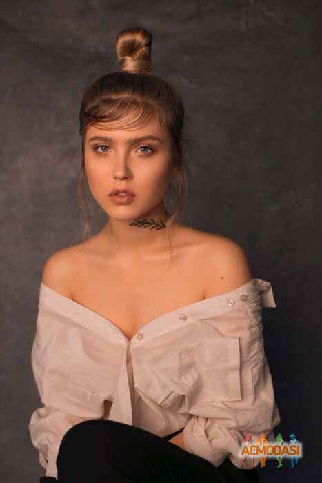 Карина Владимировна Гарифуллина фото №1418421. Загружено 29 Января 2019