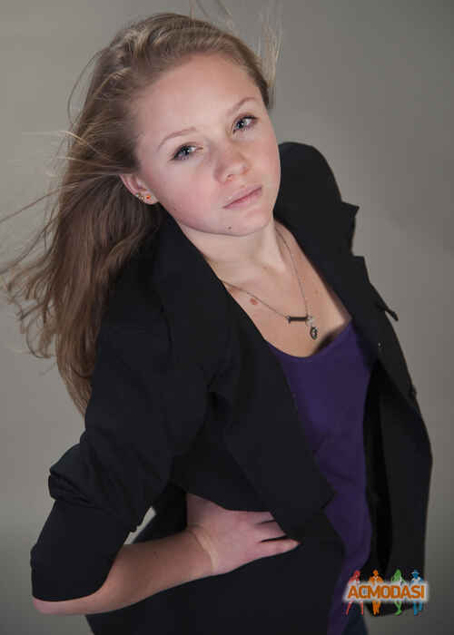 Дарья Анатолиьевна Коваленко фото №99490. Загружено 05 Ноября 2011