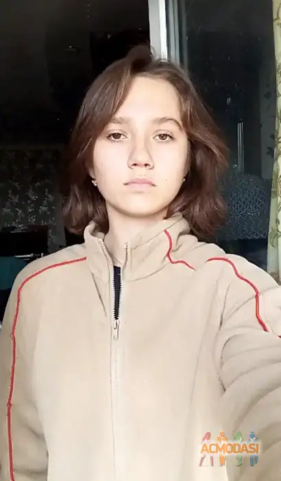 Полина  Ларина фото №1944523. Загружено 02 Января 2026