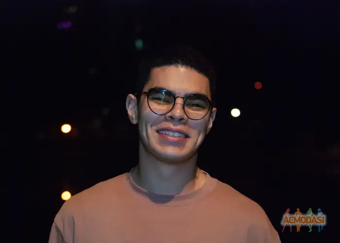 Давлет   фото №1936732. Загружено 20 Сентября 2025