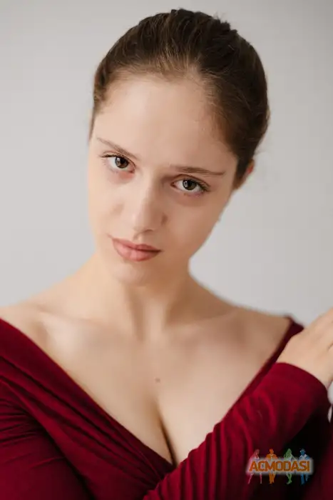 Марина  Бородуля фото №1942908. Загружено 03 Декабря 2025