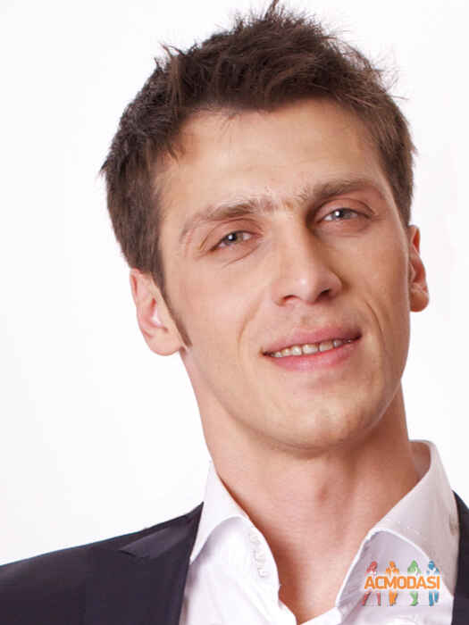 Максим Владимирович Каратеев фото №522322. Загружено 01 Ноября 2013