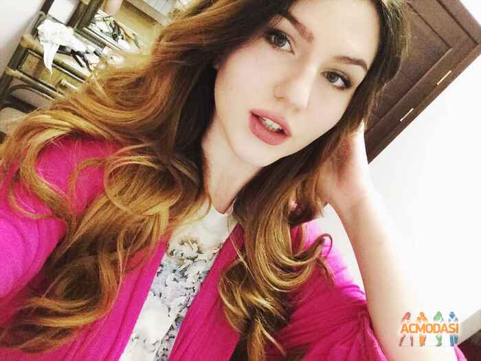 Xenia Vladimirovna Koptevskaya фото №945451. Загружено 26 Октября 2015