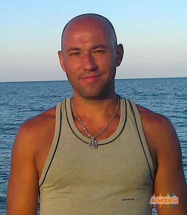 Шкуренко Тарас Владимирович фото №431813. Загружено 20 Июня 2013