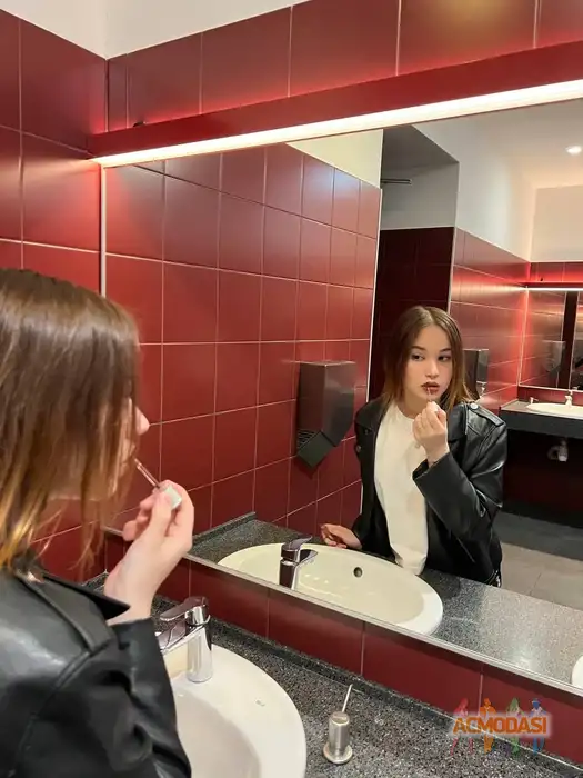 яна  солодкова фото №1942521. Загружено 27 Ноября 2025