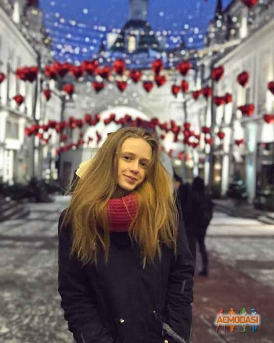 Лиза   фото №1292344. Загружено 25 Февраля 2018