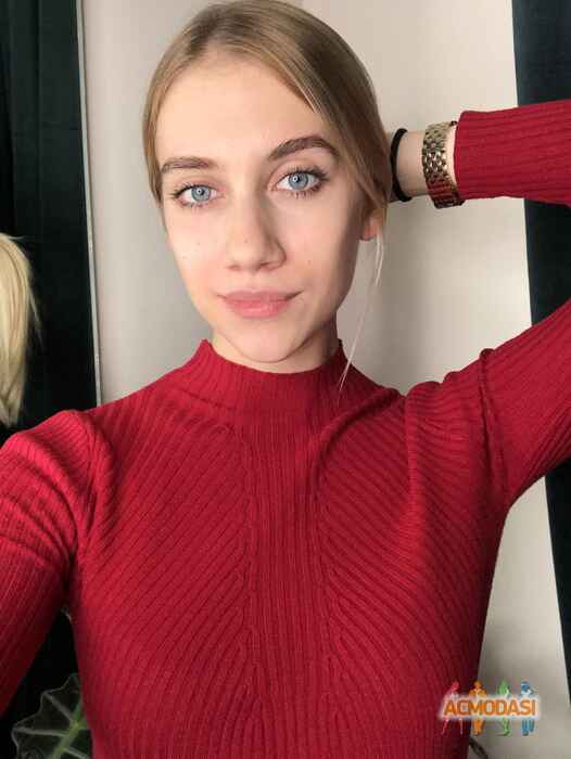 Елизавета Олеговна Михайлова фото №1587984. Загружено 29 Марта 2020