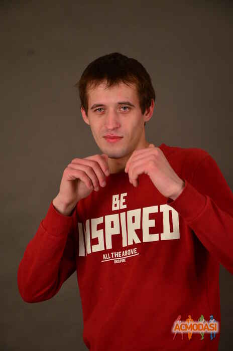 Денис Григорьевич Макаренко фото №1143701. Загружено 06 Февраля 2017