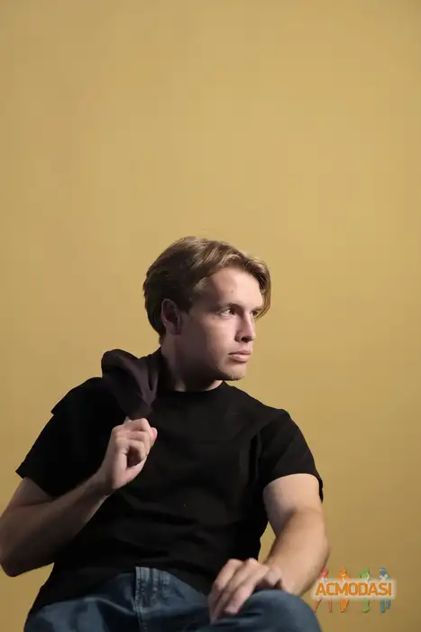 Евгений  Сироткин фото №1938879. Загружено 16 Октября 2025