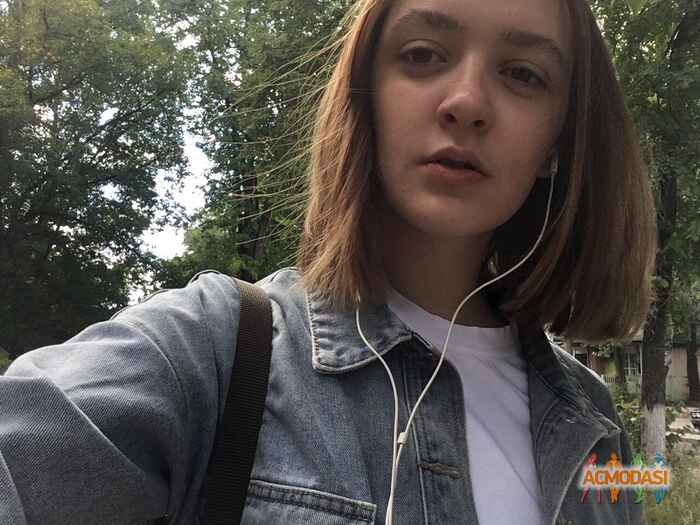 Полина  Горбачёва фото №1505216. Загружено 30 Августа 2019