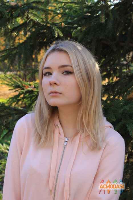 Полина Владимировна Филатова фото №1451555. Загружено 25 Апреля 2019