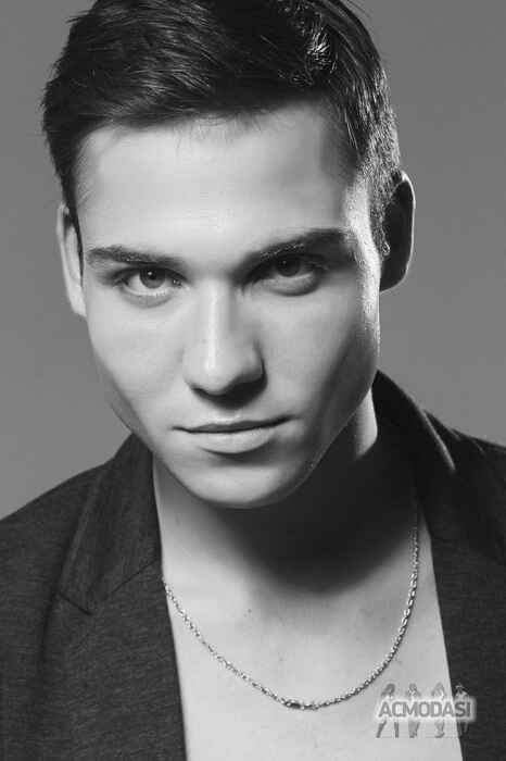 Максим Александрович Исаев фото №474852. Загружено 20 Августа 2013