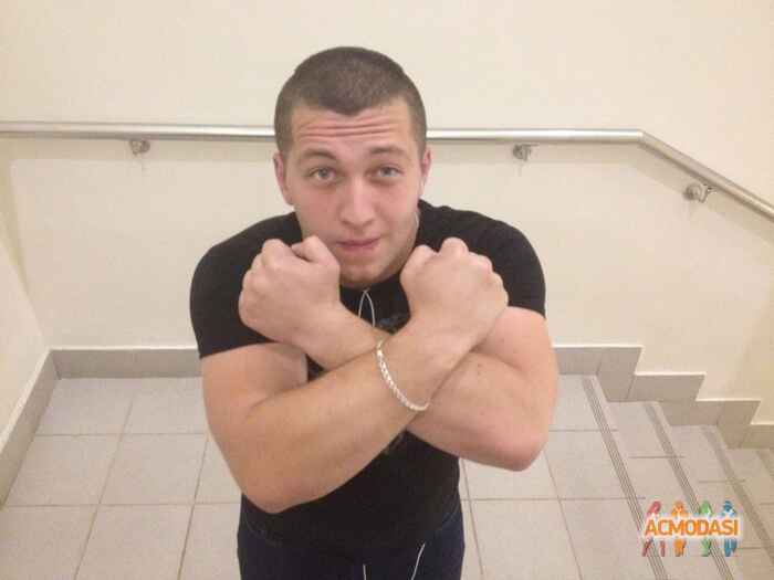 Артур  Гедугошев фото №845987. Загружено 07 Апреля 2015