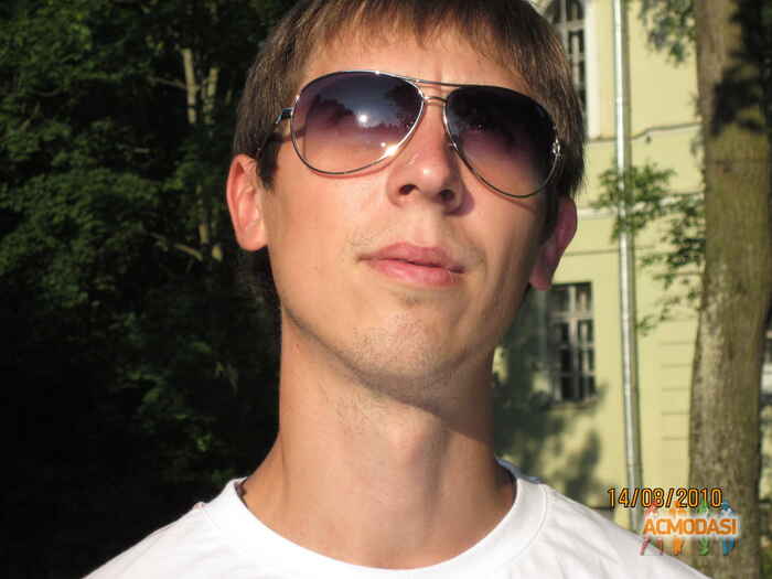 Роман Юрьевич Калиничев фото №74702. Загружено 21 Сентября 2011
