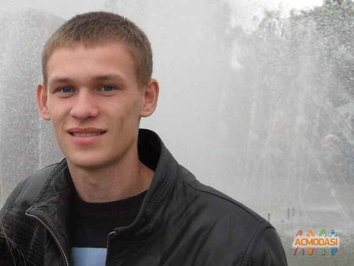 Олег Владимирович Попов фото №835016. Загружено 16 Марта 2015