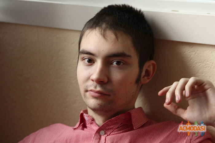 Евгений Владимирович Буряк фото №609744. Загружено 06 Марта 2014