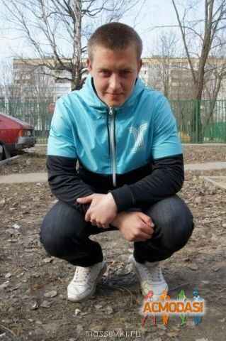 Артём Станиславович Васильев фото №467615. Загружено 10 Августа 2013