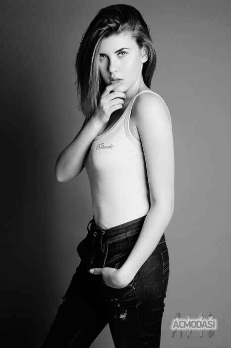 Виктория Эдуардовна Войдак фото №818270. Загружено 09 Февраля 2015