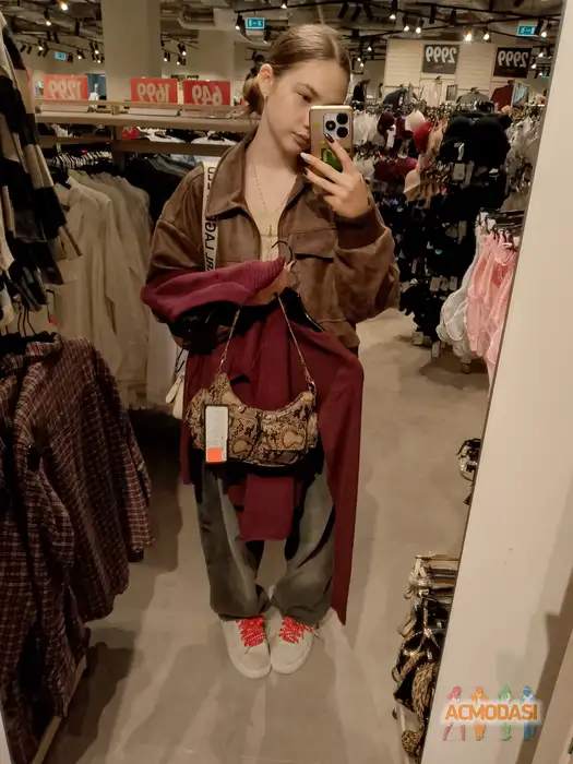 Виолетта  Каташова фото №1939731. Загружено 28 Октября 2025