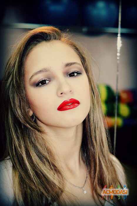 Алина  Хохлова фото №624287. Загружено 28 Марта 2014