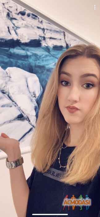 Полина Сергеевна Зорина фото №1540992. Загружено 18 Ноября 2019