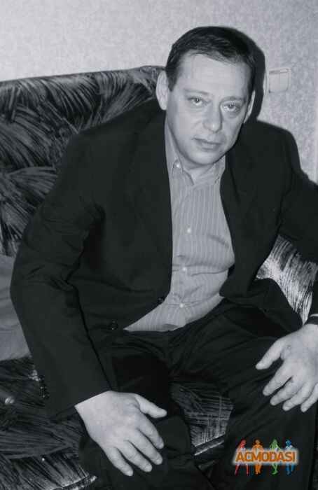 Юрий Викторович Жарков фото №426337. Загружено 10 Июня 2013